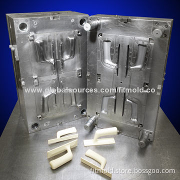 Injection Plastic Mold, OEM Services are Provided